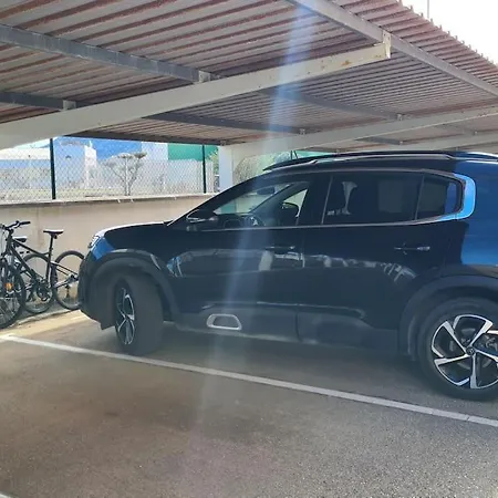 Διαμέρισμα Seaside In *